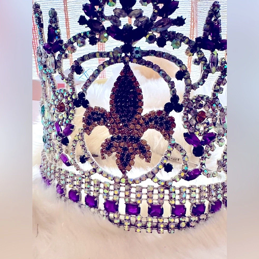 MardiGras flour-de-lyes Beauty Queen Renaissance Crown Every Queen Needs A Crown